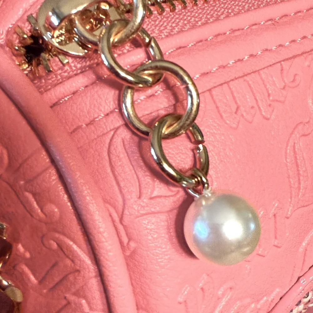 Juicy Couture NWT Pink Embossed Shoulder Bag & Juicy Crown Heart Earrings (P189) - Picture 5 of 12